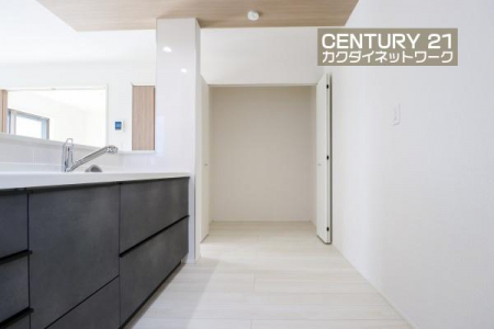 Lb`@Lb`ɂ́A[܂BZXy[X邱ƂȂ[mہBoĂ܂悤ȓpiȂǂ͂Ɏ[ΐlڂɕtɎ[ł܂B