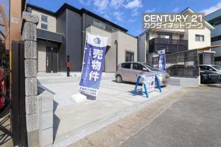 @J[Xy[X2Ȃ̂ŁAQ䏊LQXgpXy[XƂĊpł܂B