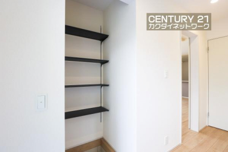 ց@ւɂ͓yԎ[܂BCȊOɂPOŎgp铹Ȃǂ[鎖łAւꂢɂg܂B