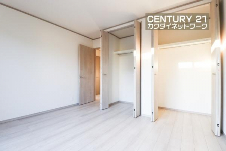 �@����������ǎ��Ɖ��������J���[�̏��ށB