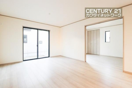 ���r���O�@�����獷�����ޗz�������r���O�ł��낮�Ƒ���g������ݍ��݂܂��B