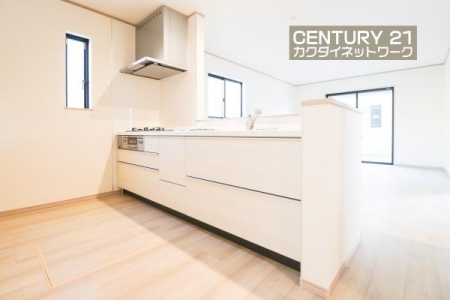 �L�b�`���@���[�L�x�ȃL�b�`���ŁA������������ꂢ�Ɏ��[�B