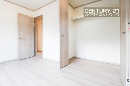 �@�����g�őf�G�ȋ�Ԃ�n��グ���܂��B