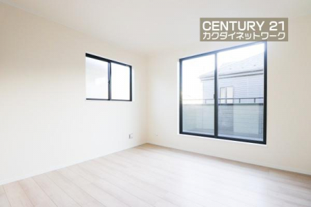 �@�����璍�����z���Ŗ��邢��ԁB