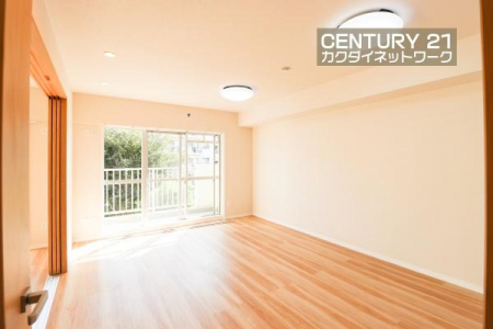 rO@獷ޗzrOł낮Ƒgݍ݂܂B