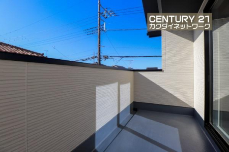 �o���R�j�[�@�����̗z�����~�蒍���A�����ɗz���܂�𐶂ݏo���Ă���܂��B