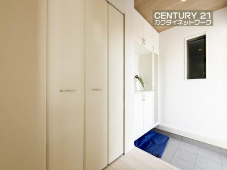 ���ց@�~���[�t���V���[�YBOX�Ō��ւ����ꂢ�ɂ��g�����������܂��B