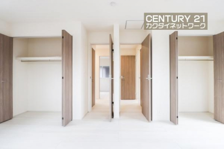 �@�Ԏd�؂������2�����ɕ����邱�Ƃ��\�ł��B