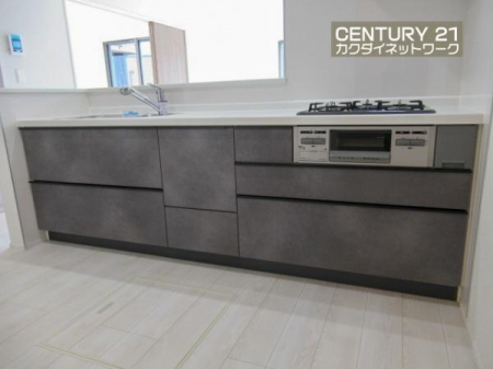 �L�b�`���@���[�L�x�ȃL�b�`���ŁA������������ꂢ�Ɏ��[�B