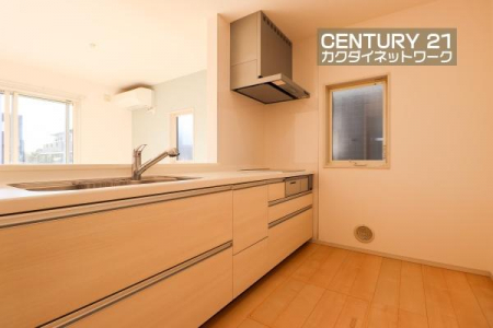 Lb`@[LxȃLb`ŁAꂢɎ[B