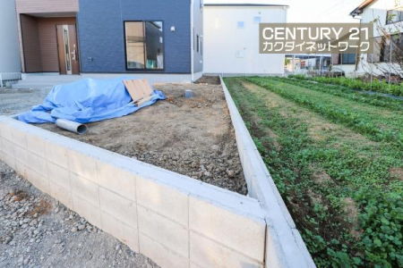 ��@����ł́A�ƒ�؉��Ȃǂ��y���߂܂��B