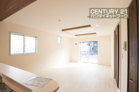 ���r���O�@�����獷�����ޗz�������r���O�ł��낮�Ƒ���g������ݍ��݂܂��B