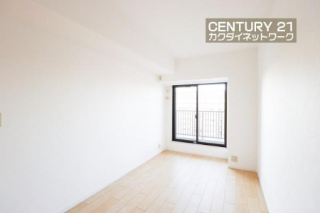 �@����������ǎ��Ɖ��������J���[�̏��ށB