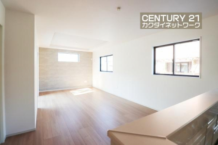 ���r���O�@�J���I�ȃ��r���O�_�C�j���O�ɂ͎��R�ƉƑ��݂�Ȃ��W�܂��Ă��܂��B