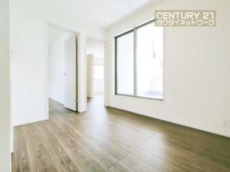 ���̑����ρ@�L�X�Ƃ����z�[���ɒg�����z���������݂܂��B���󕨂���������ЂȂ��ڂ����������莩�R�ɂ��g�����������܂��B