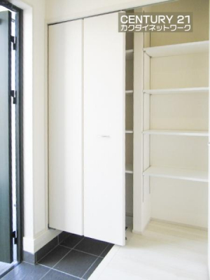 ���ց@���������ł�����I�����B�C�ȊO�ɂ��P��R�[�g�����[���鎖���ł��A���ւ����ꂢ�ɂ��g�����������܂��B