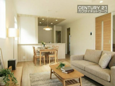 ���r���O�@�J���I�ȃ��r���O�_�C�j���O�ɂ͎��R�ƉƑ��݂�Ȃ��W�܂��Ă��܂��B
���Ƌ�̓C���[�W�ł��B