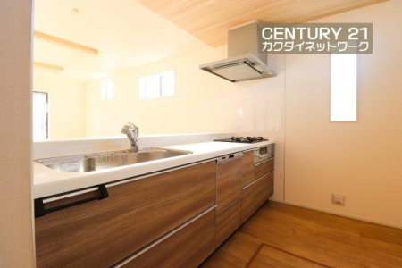 �L�b�`���@���[�L�x�ȃL�b�`���ŁA������������ꂢ�Ɏ��[�B