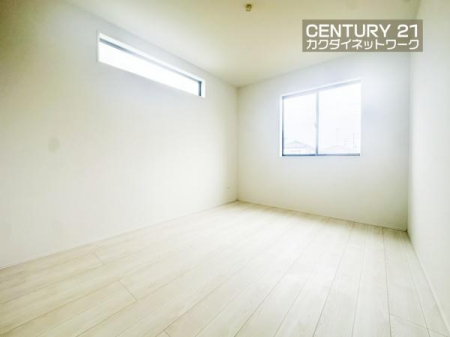 �@�����g�őf�G�ȋ�Ԃ�n��グ���܂��B