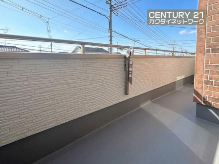 �o���R�j�[�@�����̗z�����~�蒍���A�����ɗz���܂�𐶂ݏo���Ă���܂��B