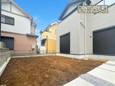 ��@����ł́A�ƒ�؉���BBQ�Ȃǂ���y�ɃA�E�g�h�A���y���߂܂��B