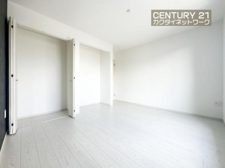 �@�Ƒ���l�ЂƂ�̑�؂ȃv���C�x�[�g��ԁB